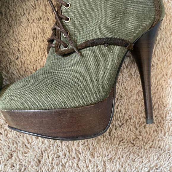 Army Green Platform High Heel Lace Up Booties, Size 7 - Picture 11 of 15